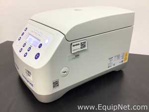 Centrífuga para Laboratórios Eppendorf 5425