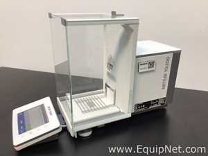Mettler Toledo XSR205DU Balance