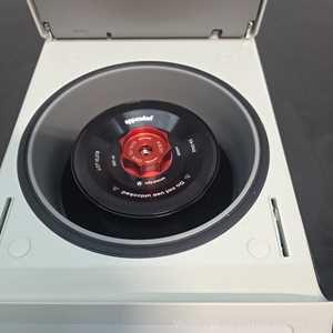 Centrífuga para Laboratórios Eppendorf Centrifuge 5425