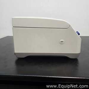 Centrífuga para Laboratórios Eppendorf Centrifuge 5425