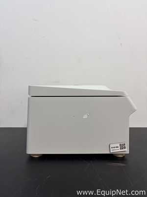 Centrífuga para Laboratórios Eppendorf 5417 C