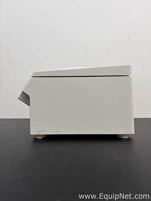 Centrífuga para Laboratórios Eppendorf 5417 C