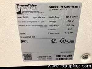 Thermo Scientific Sorvall ST 8R Refrigerated Benchtop Centrifuge