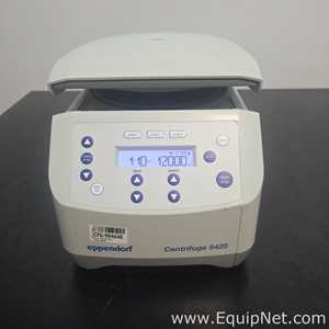 Centrífuga para Laboratórios Eppendorf Centrifuge 5425