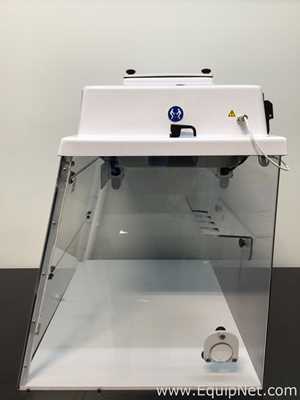 Air Clean Systems 600 PCR Workstation