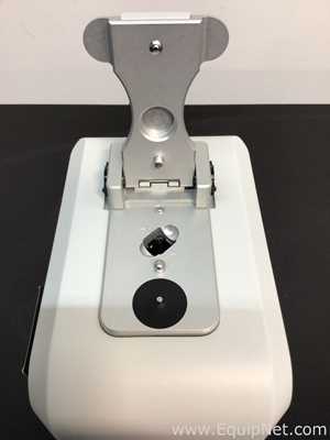 Thermo Scientific NanoDrop 2000c UV-Vis Spectrophotometer