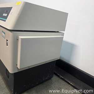 New Brunswick INNOVA 4330 Refrigerated Incubator Shaker