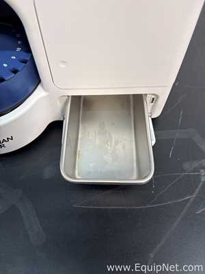 Beckman Coulter Vi-Cell BLU Cell Viability Analyzer
