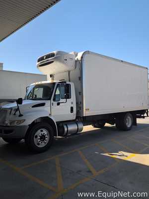 2016 International Refrigerated Box Truck with Lift Gate