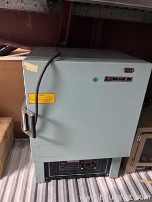 Estufa para Laboratórios Blue M Electric 