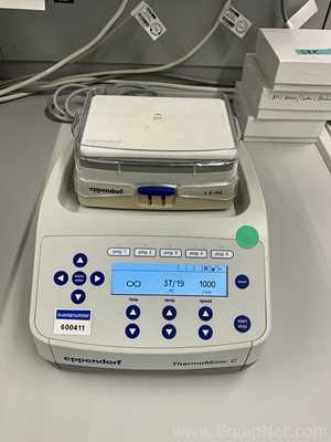 Misturador para Laboratórios Eppendorf Thermomixer C