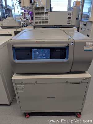 Centrífuga para laboratorio Thermo Fisher Multifuge X4R