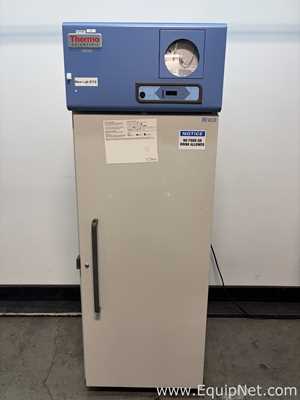 Thermo Scientific UGL2320A21 Freezer
