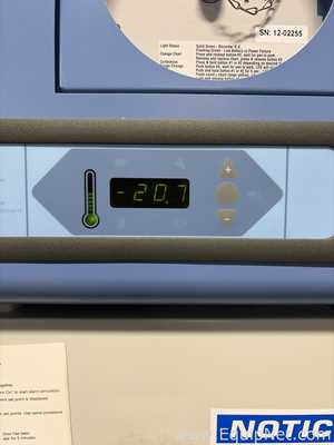 Thermo Scientific UGL2320A21 Freezer