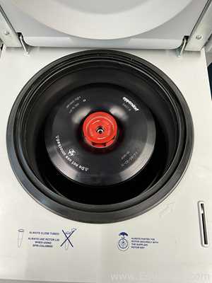 Centrífuga para laboratorio Eppendorf 5427R