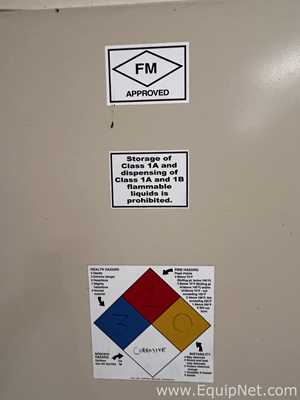 Gabinete de Almacenamiento US Chemical Storage CHEMloc