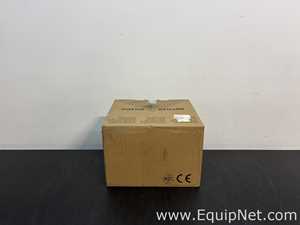 Medidor de pH Mettler Toledo SevenExcellence pH meter S400-uMix-Kit. Sem Uso