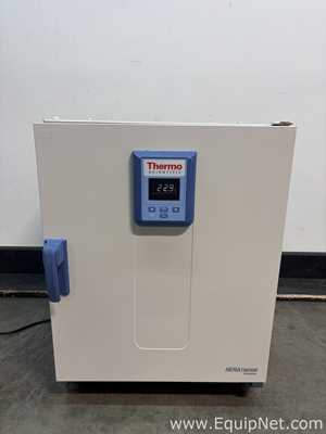 Inkubator Thermo Scientific Heratherm IGS100