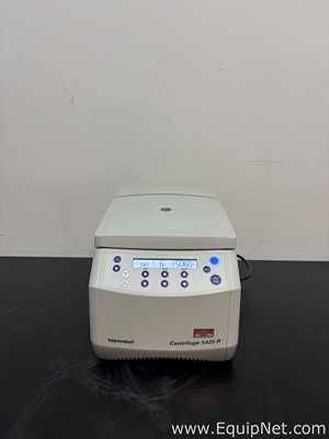Centrífuga para Laboratórios Eppendorf 5425R