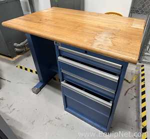 Lot of 2 Workbenches