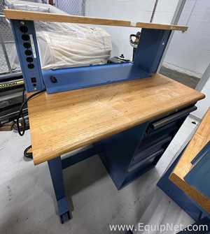 Lot of 2 Workbenches