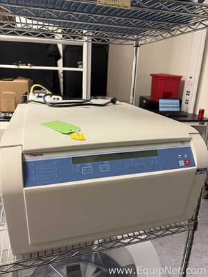 Centrífuga para Laboratórios Thermo Scientific Sorval ST 40