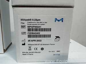 Sistema de Purificación y Destilación de Agua Millipore Milli-Q IQ 7000. Sin usar