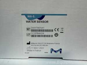 Sistema de Purificación y Destilación de Agua Millipore Milli-Q IQ 7000. Sin usar