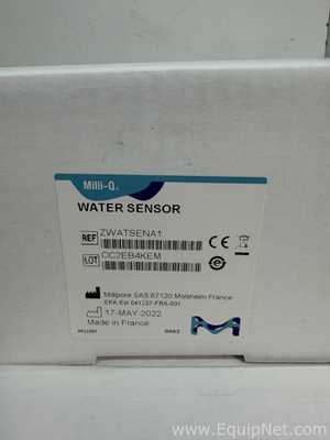 Sistema de Purificación y Destilación de Agua Millipore Milli-Q IQ 7000. Sin usar