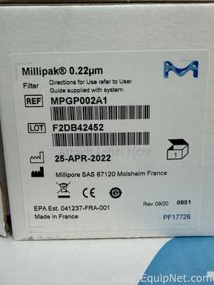 Sistema de Purificación y Destilación de Agua Millipore Milli-Q IQ 7000. Sin usar