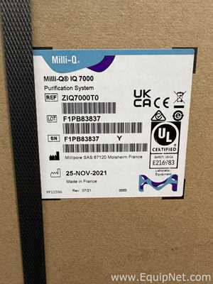 Sistema de Purificación y Destilación de Agua Millipore Milli-Q IQ 7000. Sin usar