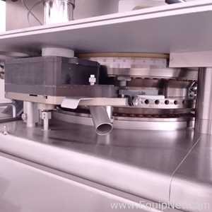 KILIAN MOD. T 400 - Rotary tablet press