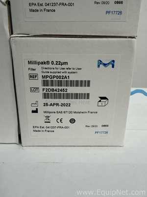 Sistema de Purificación y Destilación de Agua Millipore Milli-Q IQ 7000. Sin usar