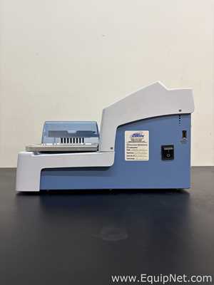 Thermo Scientific 888 Wellwash Versa Microplate Washer