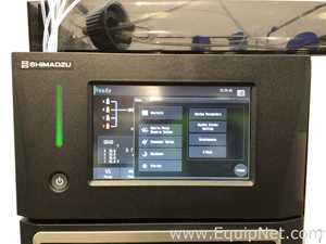 Sistema HPLC Shimadzu LC-2050C 3D