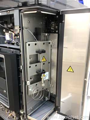 Sistema HPLC Shimadzu LC-2050C 3D