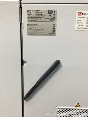 Sistema HPLC Shimadzu LC-2050C 3D