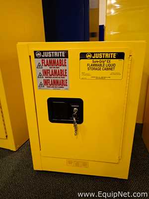 Lote de 2 Gabinetes de Almacenamiento de Inflamables JustRite Requisitos de aire 4 GALS.  4 Galones