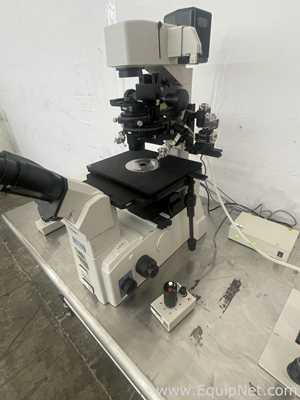 Nikon Eclipse TE2000-S Microscope With 4,10,20, and 40x Objectives