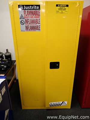 Gabinete de Almacenamiento de Inflamables JustRite Requisitos de aire 60 GALS.  60 Galones