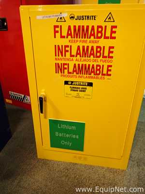 Gabinete de Almacenamiento de Inflamables JustRite Requisitos de aire 12 GALS.  12 Galones
