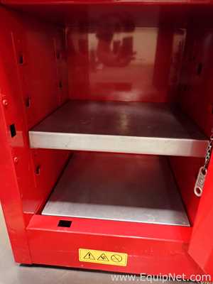 Gabinete de Almacenamiento de Inflamables JustRite Requisitos de aire 4 GALS.  4 Galones
