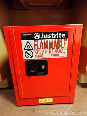 Gabinete de Almacenamiento de Inflamables JustRite Requisitos de aire 4 GALS.  4 Galones