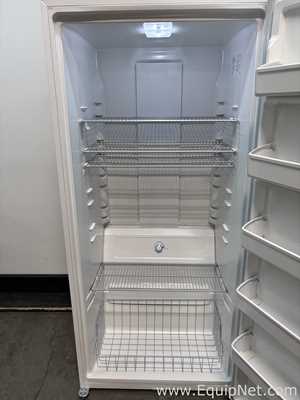 Congelador Frigidaire FFUF2021AW0
