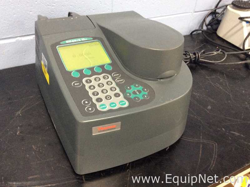 Thermo Electron Corporation Genesys 10 UV Spectrophotometer