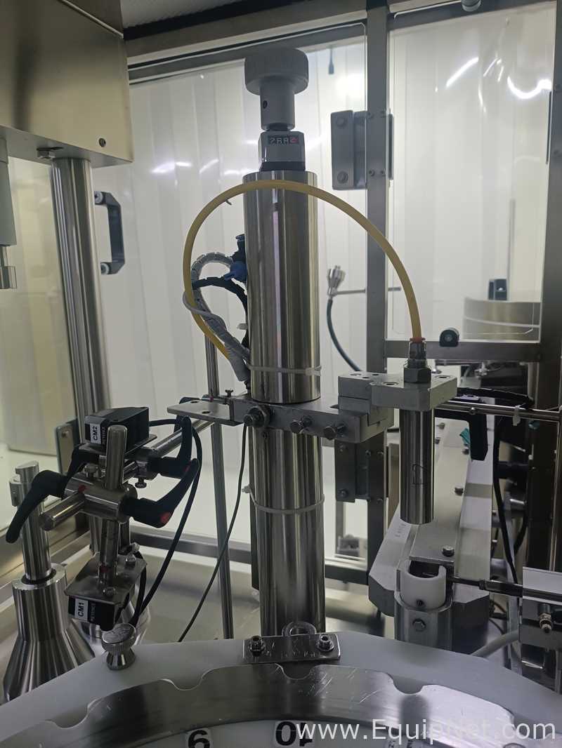 Sistema De Llenado Y Tapado De Líquidos Totalmente automático Omas G 250