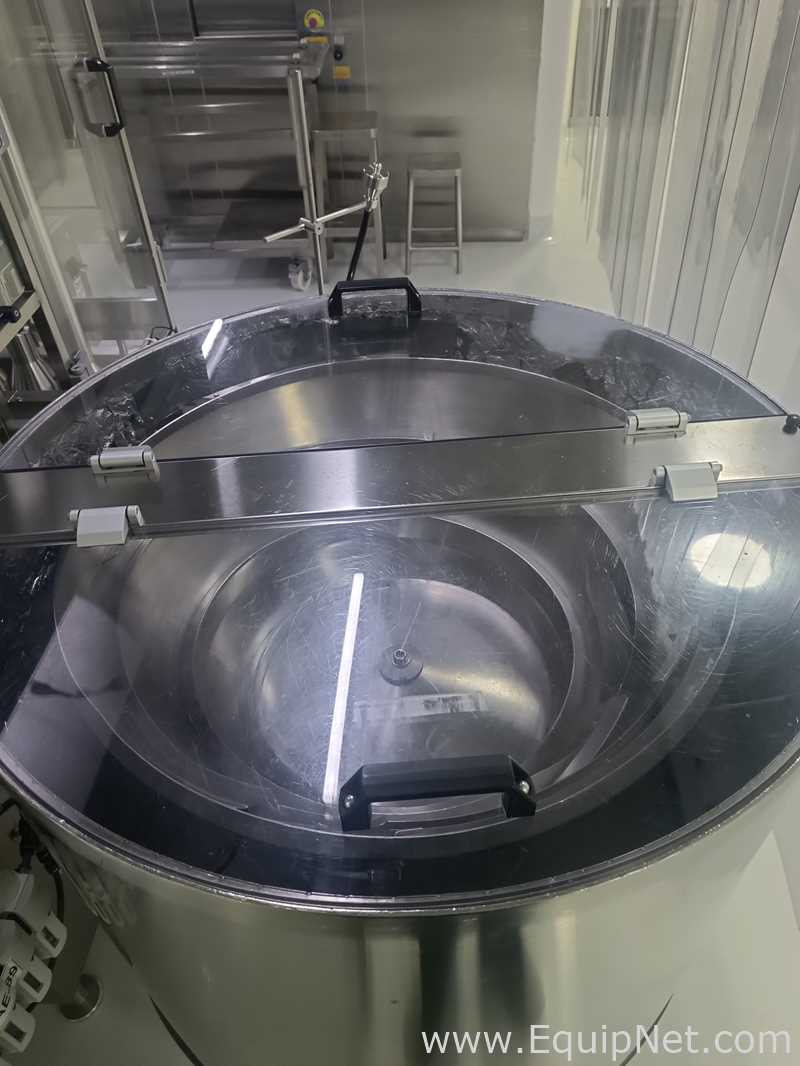 Sistema De Llenado Y Tapado De Líquidos Totalmente automático Omas G 250