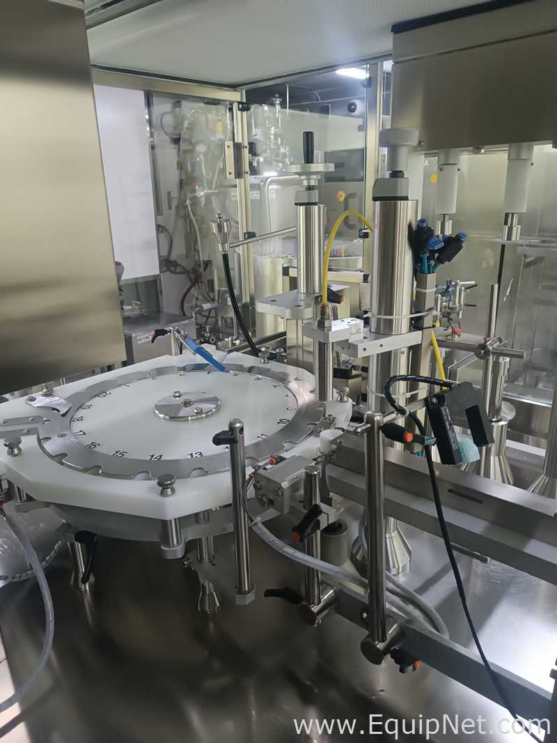 Sistema De Llenado Y Tapado De Líquidos Totalmente automático Omas G 250