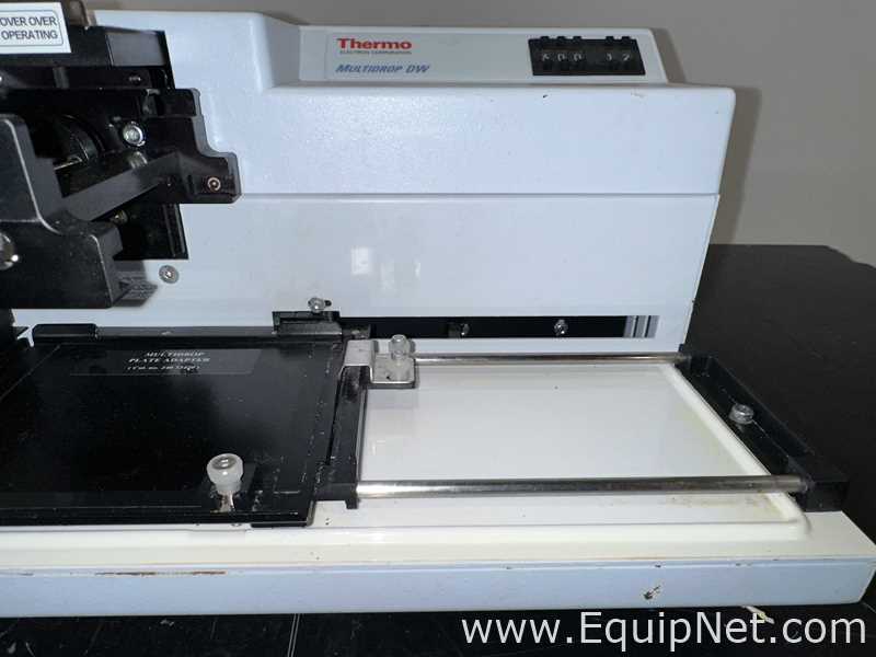 lote de  2 Dispensador de Reagentes Thermo Electron Corporation Multidrop DW