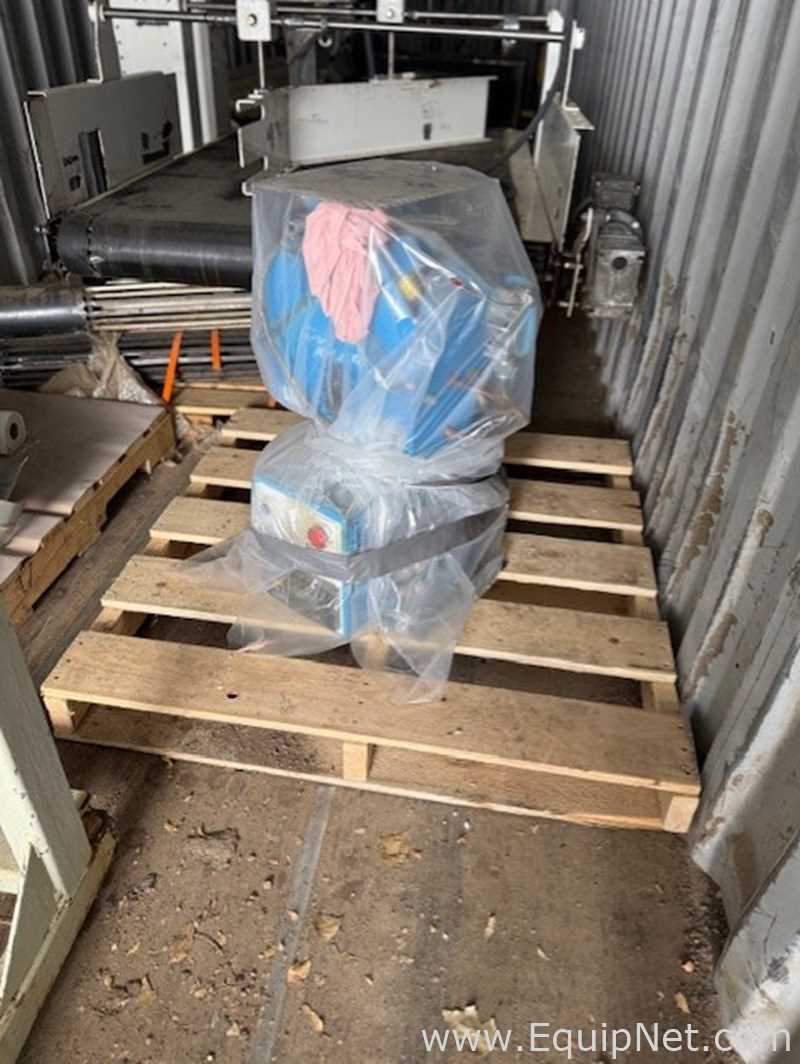 4600 J Aero Seal Bag Sealer for Pinch Bottom Bags with Conveyors